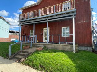 540 Pennsylvania Ave #1, Irwin, PA 15642