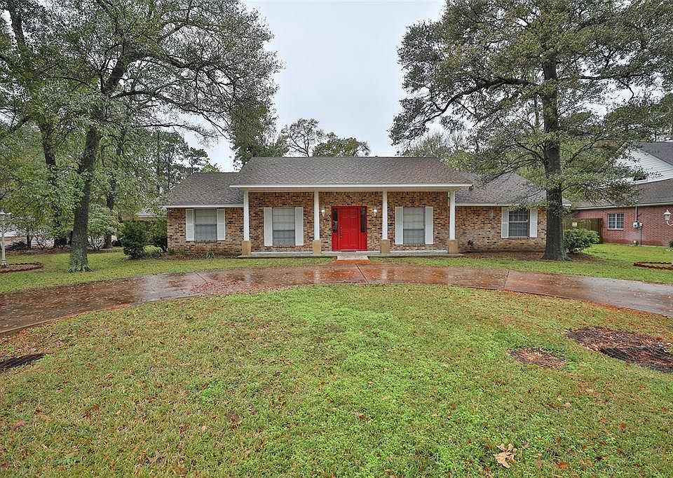 1st image of 17603 Wild Oak Dr