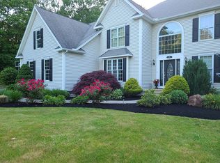 37 Knollwood Dr, Charlton, MA 01507