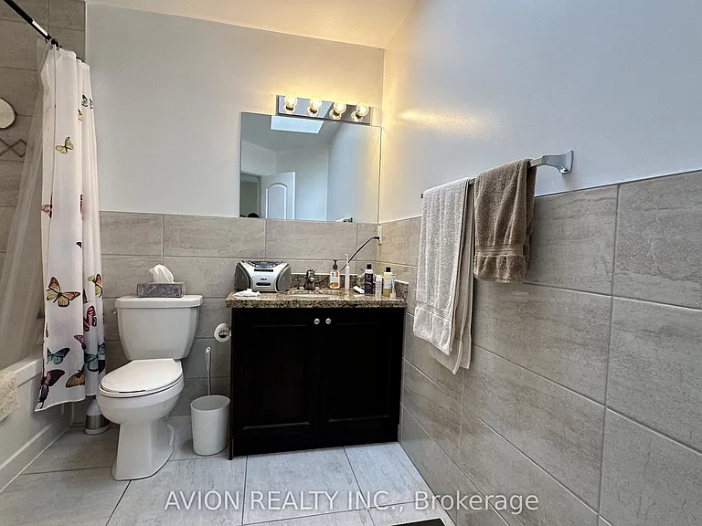 294 Warden Ave — Photo 14
