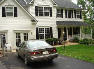 17 Smith Lake Dr, Stafford, VA 22556