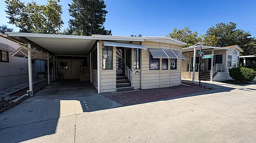 918 Acorn Dr Photo 1