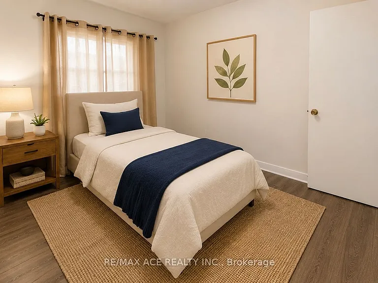7 Dennett Dr #MAIN — Photo 6