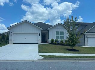119 Vivian Ln, Peachtree City, GA 30269