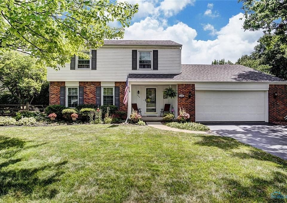 1st image of 754 Cricket Ln