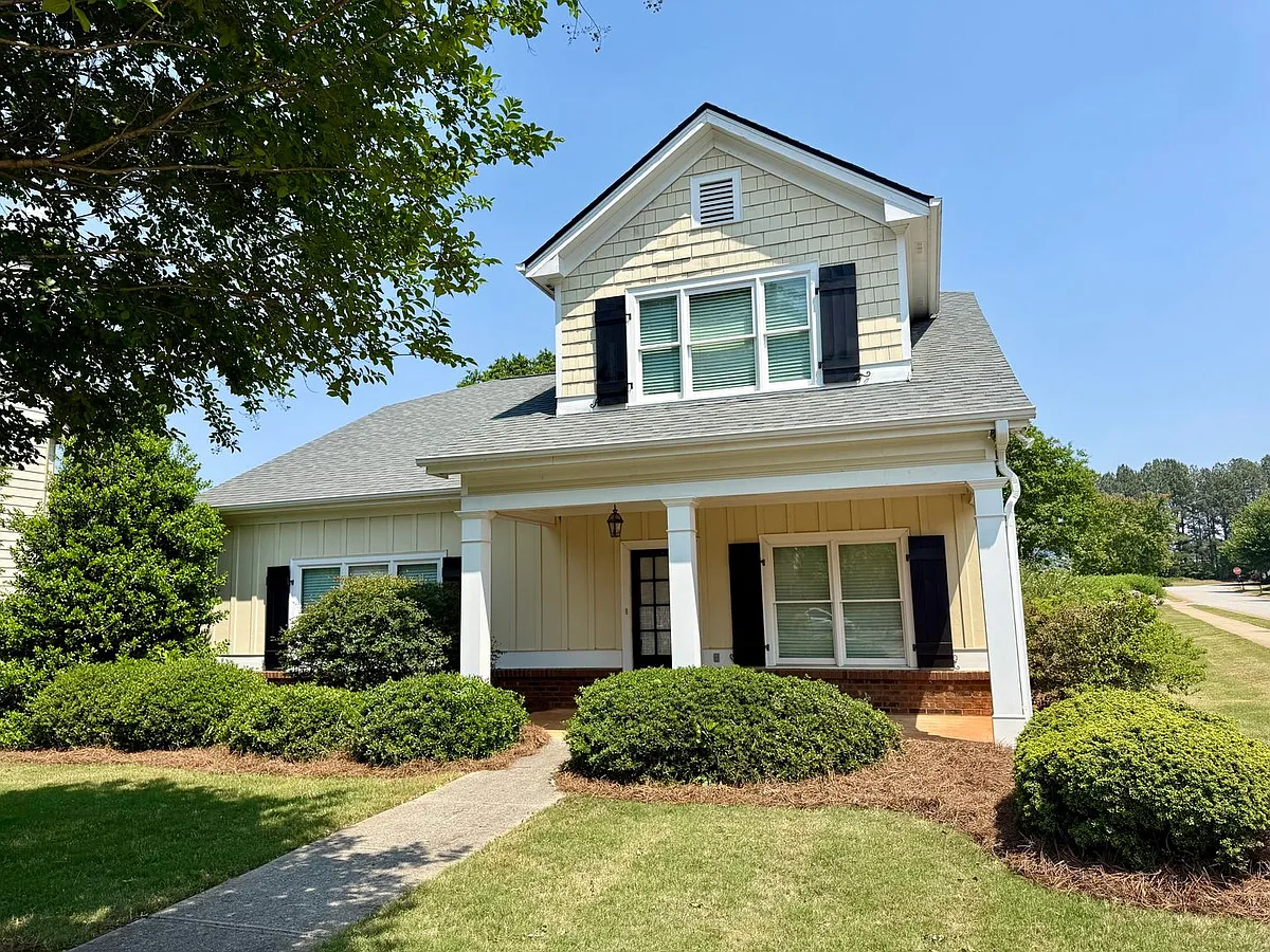 Building Photo - 1051 Fair Hill Dr