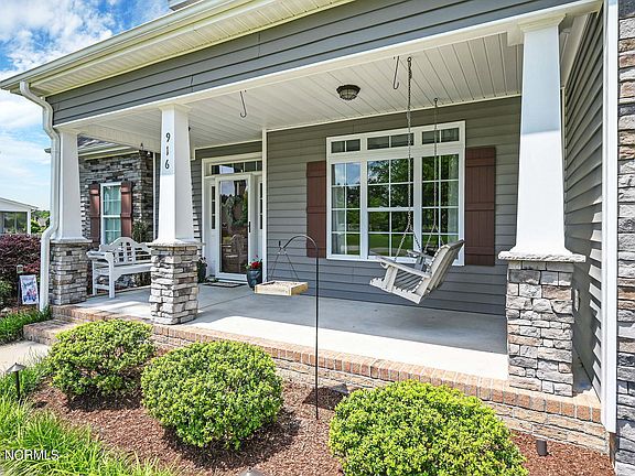 4th image of 916 Derbyshire Lane