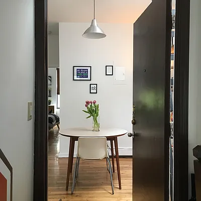 Rented by Gazal International Brokerage Group | media 18