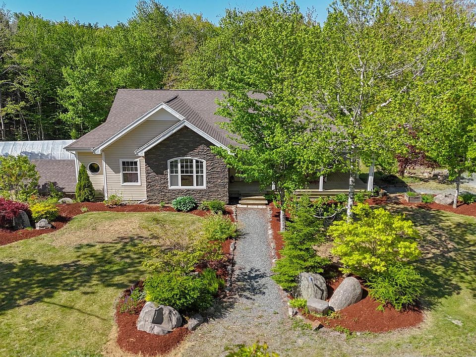 1st image of 82 Lazy River Rd