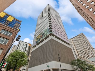 550 N Saint Clair St APT 2401, Chicago, IL, 60611