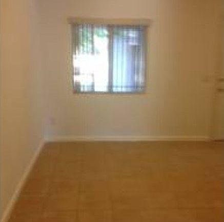 5th image of 524 Winterhaven Ave