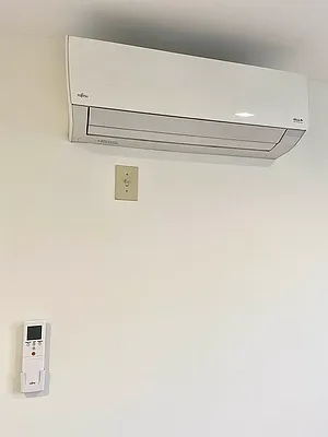 Rented by Corcoran | media 23