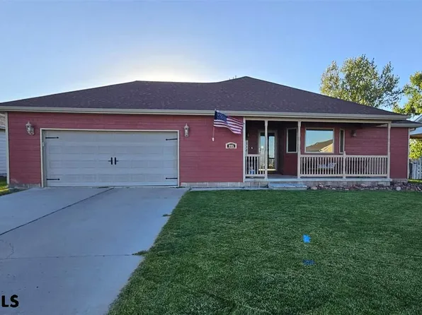 995 5th St, Gering, NE 69341