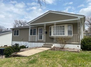 5435 N 63rd St, Omaha, NE 68104