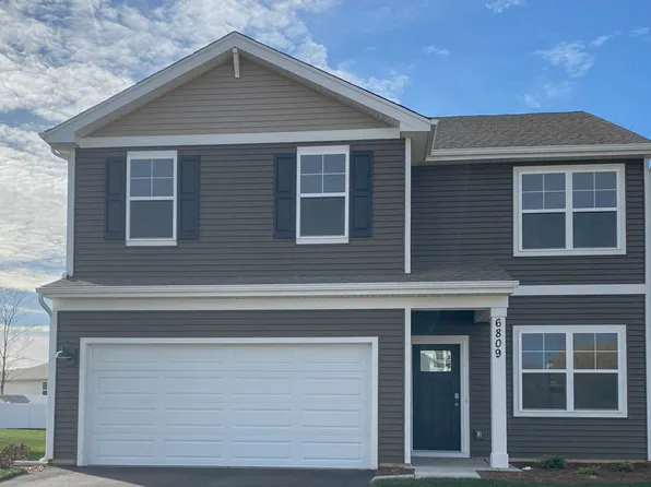 6809 Willow Dr, Wonder Lake, IL 60097