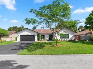 140 Torchwood Ave, Plantation, FL 33324