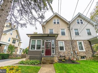 125 Grandview Rd, Ardmore, PA 19003