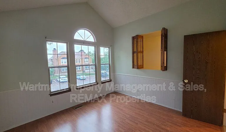 6818 Ravencrest Dr — Photo 17