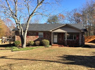 383 Clearview Rd, Travelers Rest, SC 29690