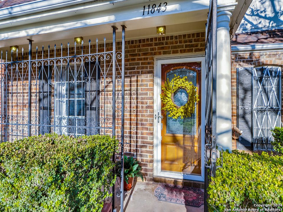 1st image of 11843 PETAL DR #94