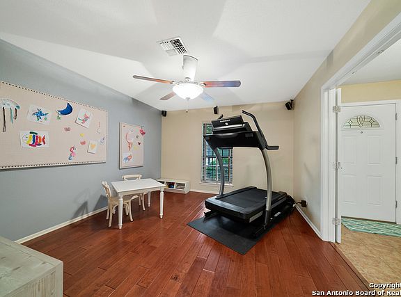 5th image of 11210 Whisper Falls St