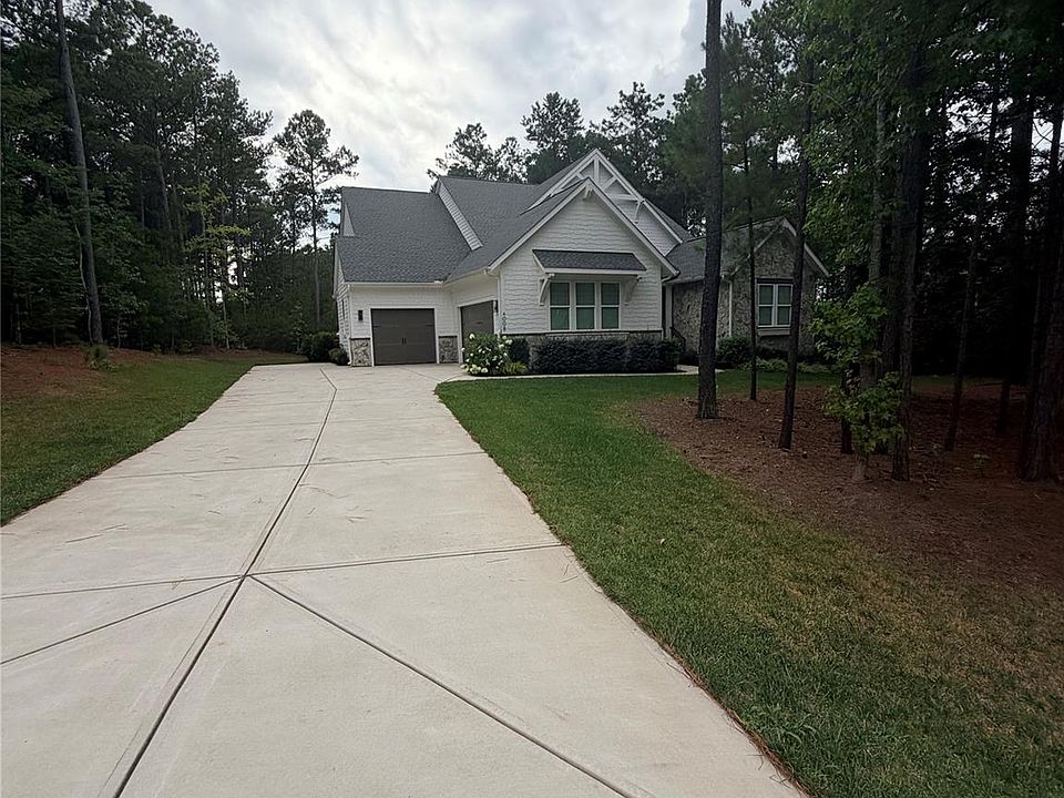 2nd image of 4008 Persimmon Rd