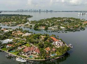 6770 Indian Creek Dr