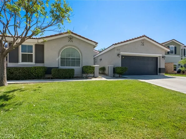 15255 Wildwood Ln, Fontana, CA 92336