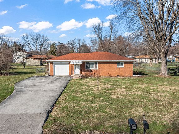 2nd image of 706 Fabyan Rd