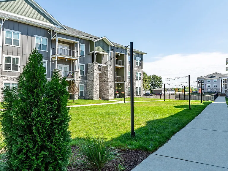 Citrine Apartments — Photo 46