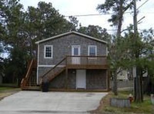 1009 W Durham St, Kill Devil Hills, NC 27948