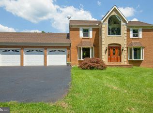 1017 Creek Rd, Newark, DE 19711