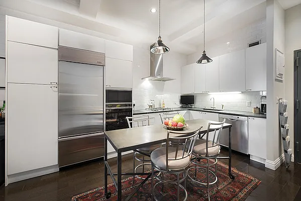 Sold by Christopher Korey | media 14