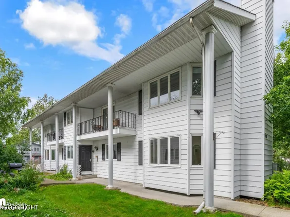 1308 Karluk St, Anchorage, AK 99501