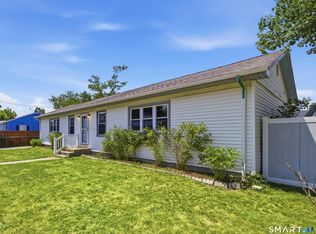 257 Midway Oval, Groton, CT 06340