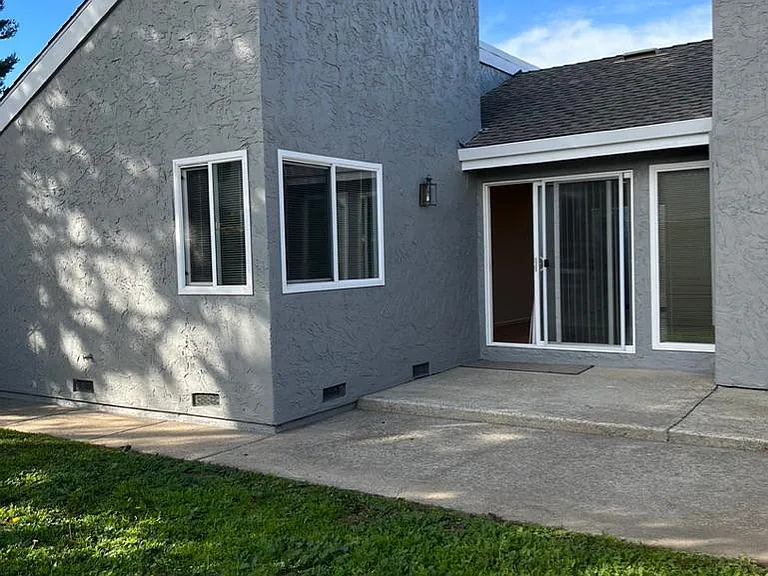 1108 Kelez Dr — Photo 17