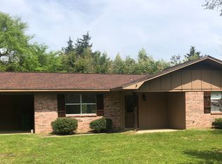 413 County Road 4754, Mount Pleasant, TX 75455