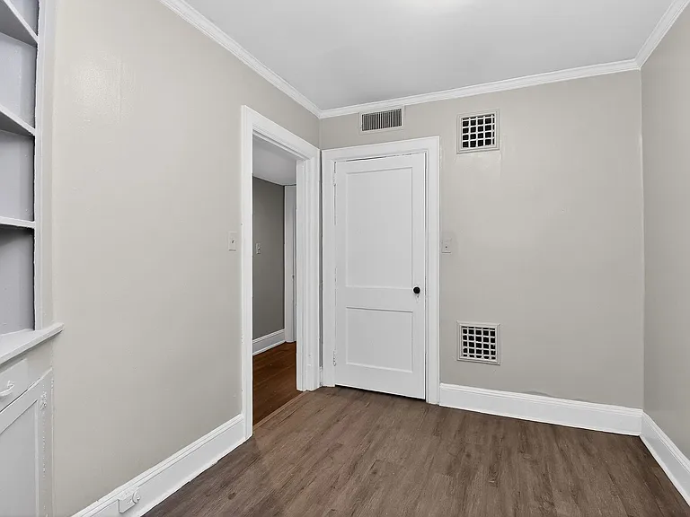 1418 Park Dr #4 — Photo 8