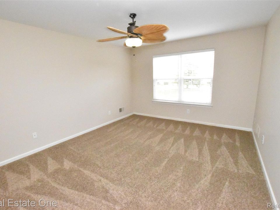 169 S Vista, photo 18