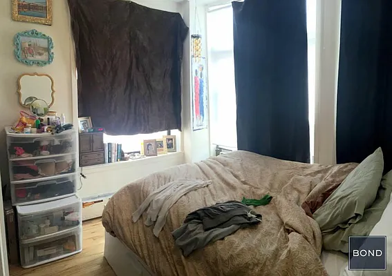 Rented by Bond New York | media 44