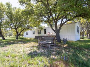 953 Windmill Ridge Dr, Harper, TX 78631