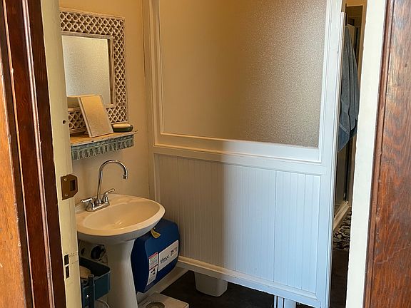 2nd image of 124 W Main St Suite 200