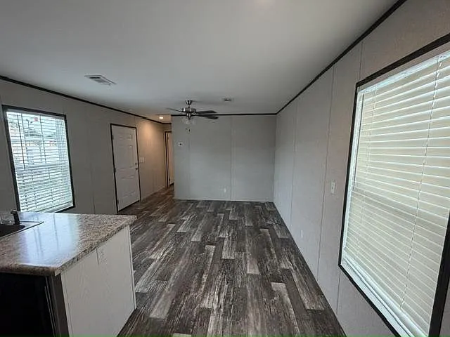 157 Lakeside Garden Cir #157 — Photo 19
