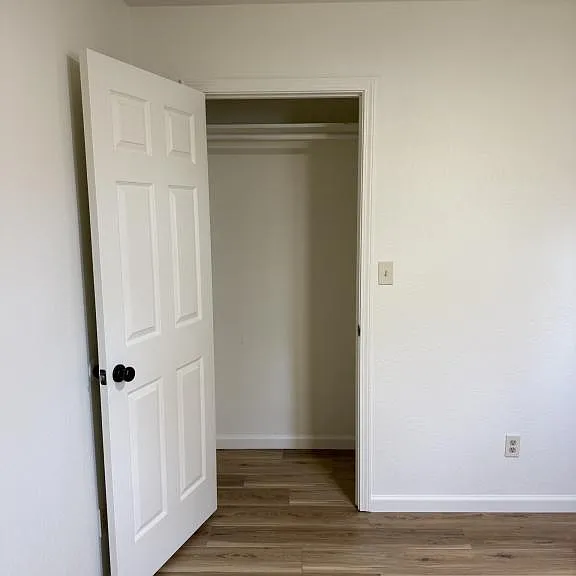 402 W Jackson St #5 — Photo 15