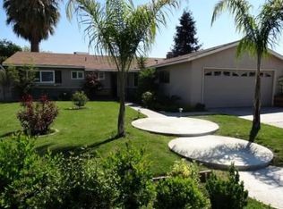 1448 Roberts Ave, Clovis, CA 93611