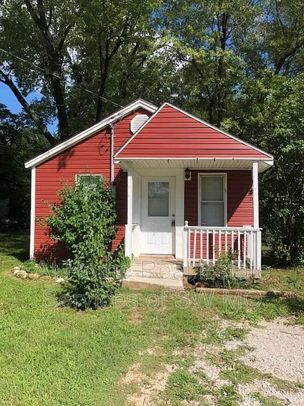1 bed, 1.0 bath, 432 sqft, $625 — Photo 1