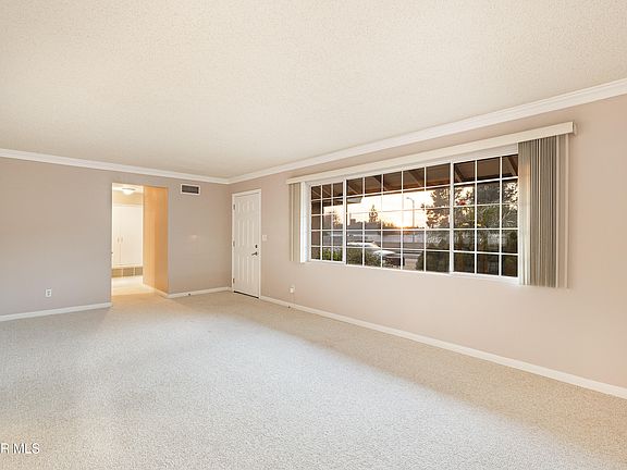 4th image of 8520 Topanga Canyon Blvd