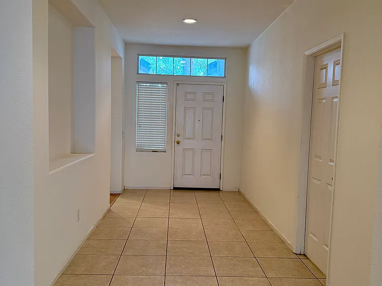 9381 Boulder River Way — Photo 5