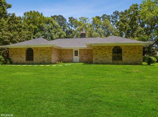 943 Silvery Ln, Port Allen, LA 70767