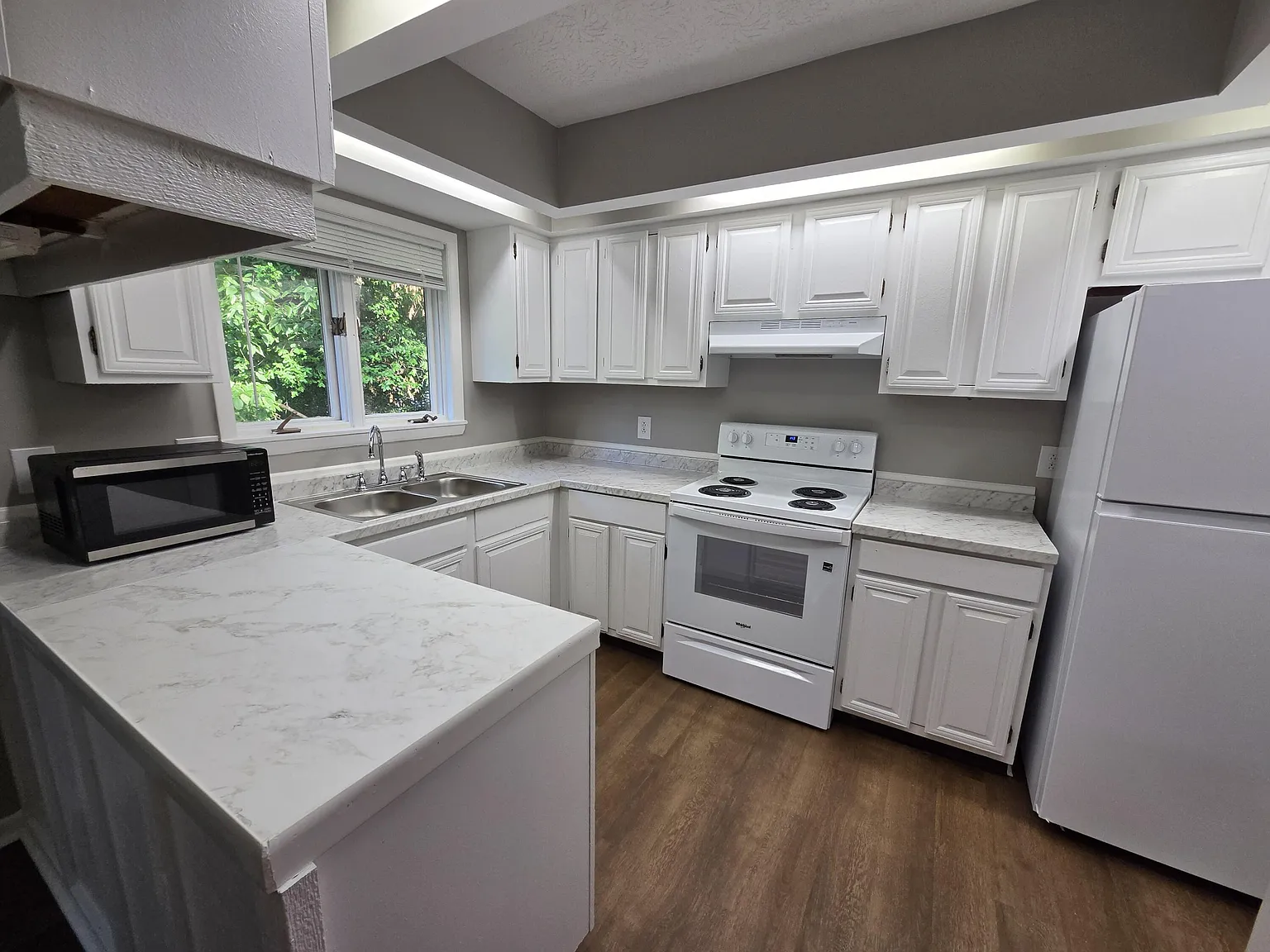 3 bed, 2.0 bath, 1457 sqft, $1,495 — Photo 4